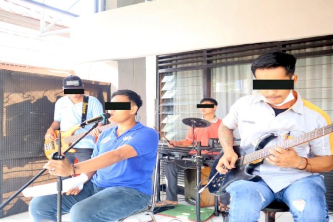 Rawana Band Hibur Keluarga Warga Binaan di Rutan Pelaihari