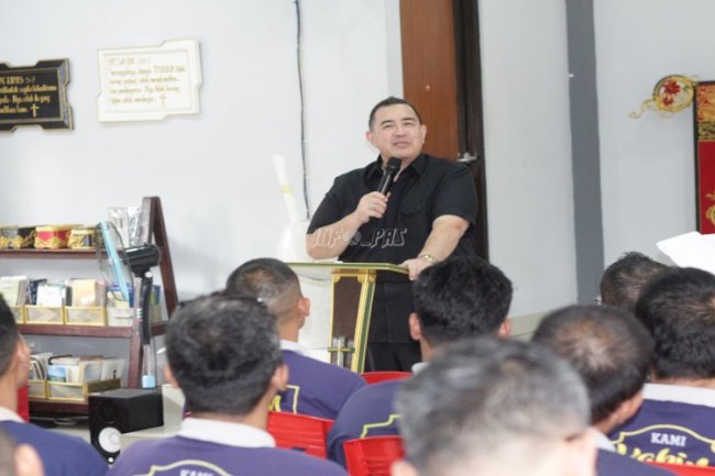 Pimpin Ibadah, Lapas Narkotika Bangli Kembali Kedatangan Pendeta Gilbert Lumoindong