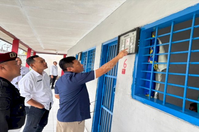 Kunjungi Rutan Masohi, Kakanwil Ditjenpas Maluku Tekankan Pentingnya Integritas dan Profesionalisme