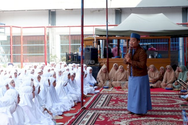 Peringatan Isra Mikraj di Lapas Perempuan Palembang Tanamkan Spiritualitas Warga Binaan