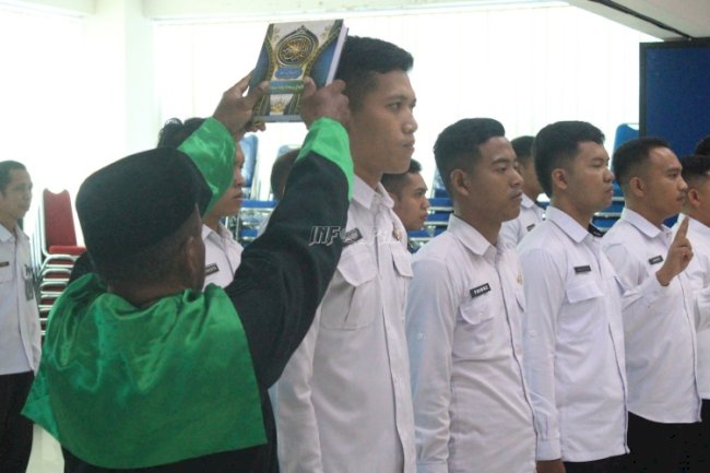 17 CPNS Dilantik Jadi PNS, Kakanwil Ditjenpas Maluku: Jaga Integritas dan Jadilah Teladan