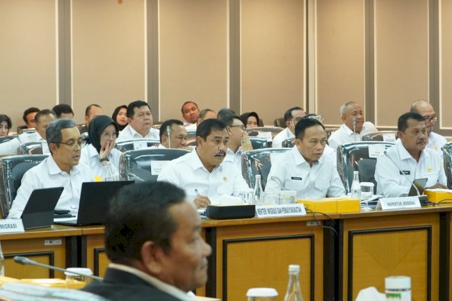 Raker dengan Komisi XIII DPR RI, Menimipas Paparkan Pemberian Amnesti dan Transfer Narapidana