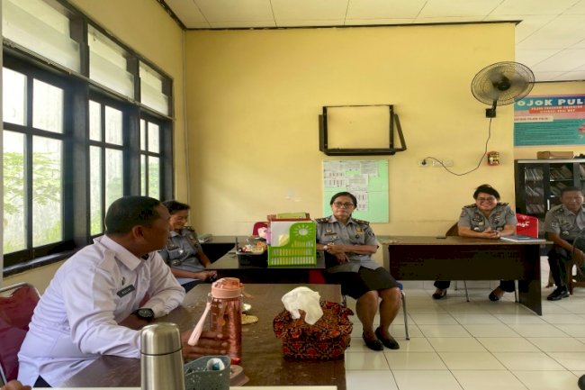 Kakanwil Ditjenpas NTT Puji Semangat Belajar Warga Binaan Lapas Perempuan Kupang