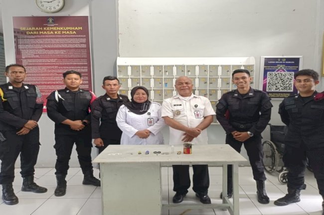 Terus Waspada, Warga Binaan Lapas Namlea Kembali Dirazia