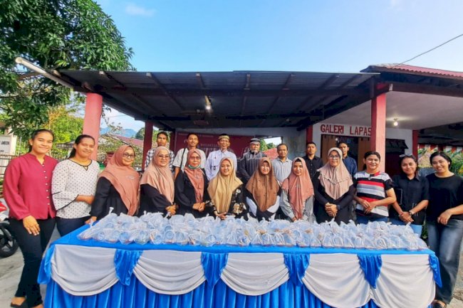 Wujudkan Pemasyarakatan Pasti Bermanfaat untuk Masyarakat, Lapas Bandanaira Berbagi Takjil