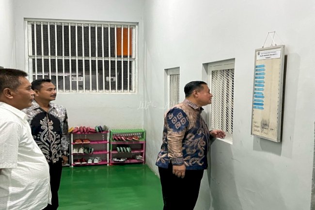Pantau Layanan Pemasyarakatan Selama Ramadan, Kakanwil Ditjenpas Kalsel Tinjau Lapas Perempuan Martapura