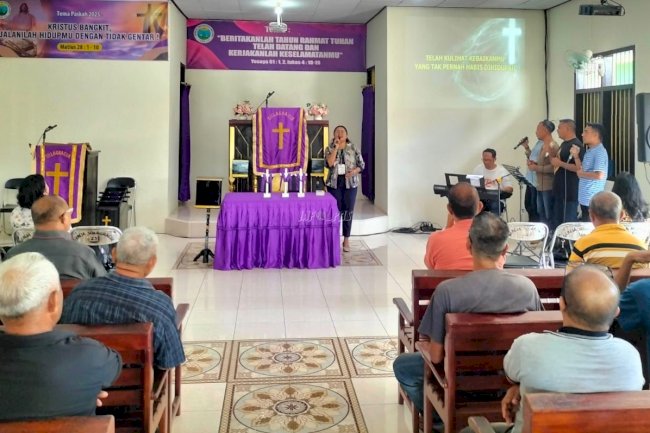 Fasilitasi Ibadah Warga Binaan Kristen, Lapas Ambon Gandeng Kemenag Prov. Maluku