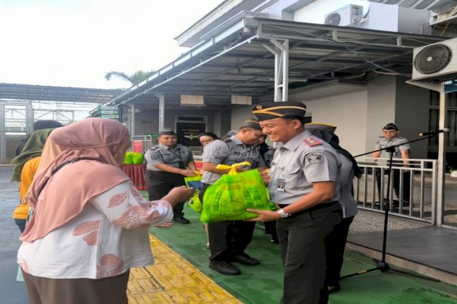 Sambut Hari Bakti Pemasyarakatan Ke-61, UPT Pemasyarakatan Gelar Baksos 