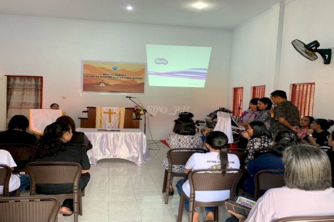 Petugas dan Warga Binaan Lapas Perempuan Ambon Rayakan Kebaktian Paskah dengan Sukacita