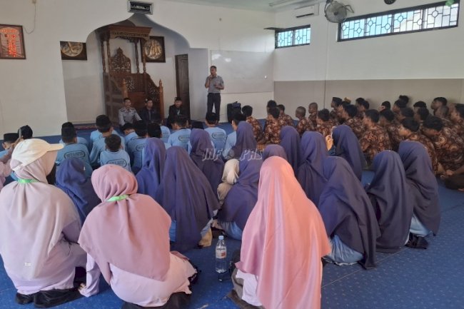 LPKA Medan-SMPIT Al-Hafidzi Medan Berbagi Wawasan Hukum bagi Generasi Muda