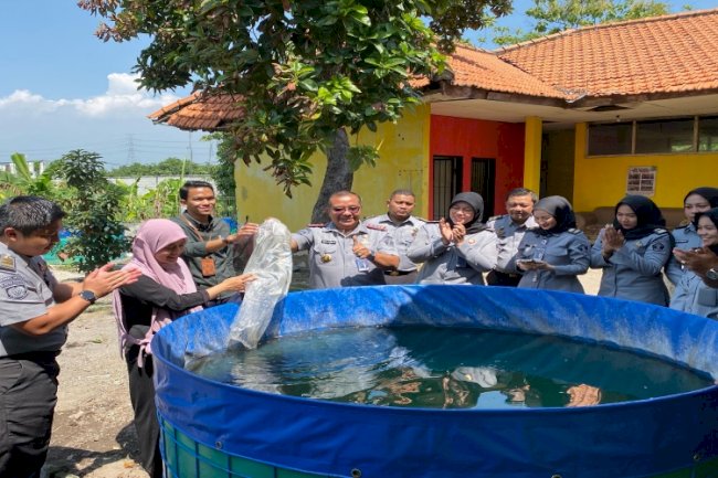 Griya Abhipraya Bapas Surabaya Tancap Gas Kebut Pembangunan Kebun Sayur dan Kandang Unggas