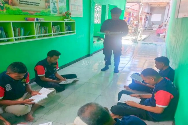 Layanan Perpustakaan Tingkatkan Literasi Warga Binaan Lapas Wahai