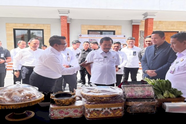 Hasil Karya Warga Binaan Lapas Narkotika Bangli Pukau Menteri Imipas 
