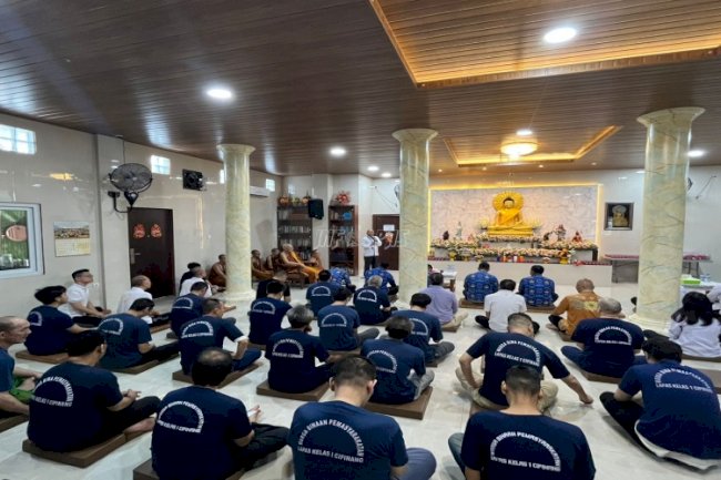 Lapas Cipinang Gelar Perayaan Waisak, Momentum Refleksi dan Pembelajaran bagi Warga Binaan