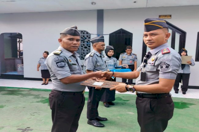 Dua Petugas Naik Pangkat, Lapas Wahai Tegaskan Komitmen Integritas dan Pengembangan Kompetensi