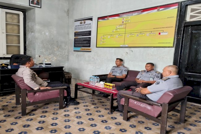 Perkuat Sinergi, Kalapas Bandanaira Sambangi Polsek Banda