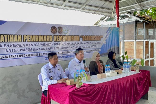 Barbershop “Laskarin” Lapas Narkotika Karang Intan Resmi Dibuka