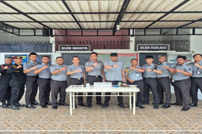 Razia Blok Hunian Warga Binaan, Lapas Sumedang Sanksi Tegas Para Pelanggar