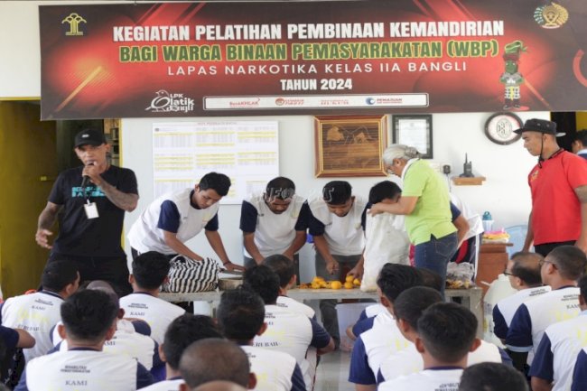 Warga Binaan Lapas Narkotika Bangli Dibekali Pelatihan Produk Ramah Lingkungan