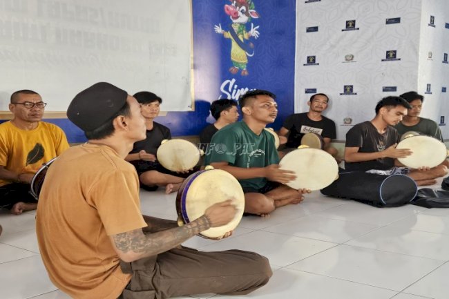 Lapas Kuala Tungkal Tanamkan Nilai Spiritual melalui Pelatihan Seni Hadrah 
