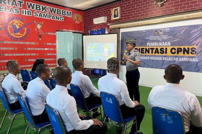 Bangun Semangat Kerja, Karutan Sampang Beri Pembekalan CASN Baru