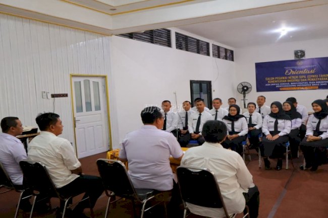 Kepada 15 CASN, Kakanwil Ditjenpas Kalsel Bangun Fondasi Integritas dan Loyalitas 