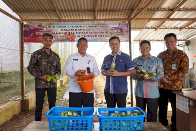 Kakanwil Ditjenpas Jateng Apresiasi Panen Raya dan Baksos di Lapas Purwokerto