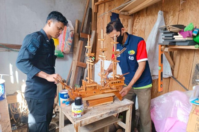 Semakin Diminati, Warga Binaan Lapas Wahai Banjir Pesanan Miniatur dan Anyaman