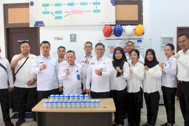 Komitmen Bersih Narkoba, Kanwil Ditjenpas Maluku Gandeng BNNP Gelar Tes Urine