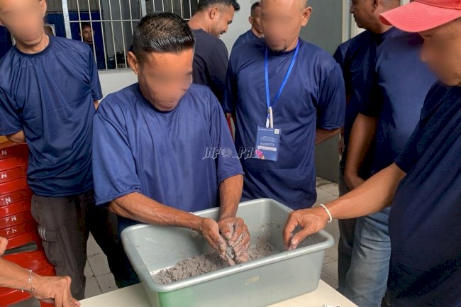 Lapas Ambon Latih Warga Binaan Jadi Pengusaha Keripik dan Telur Asin