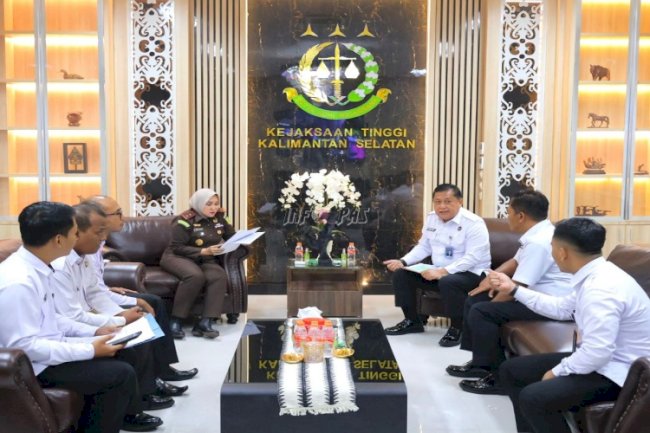Bahas Alih Kelola Rupbasan, Kakanwil Ditjenpas Kalsel Audiensi dengan Kajati Kalsel
