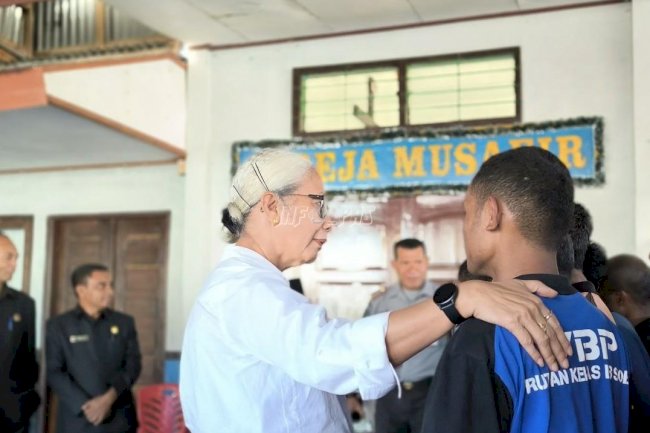 Dukung Pembinaan Warga Binaan, DPRD NTT dan TTS Kunjungi Rutan SoE