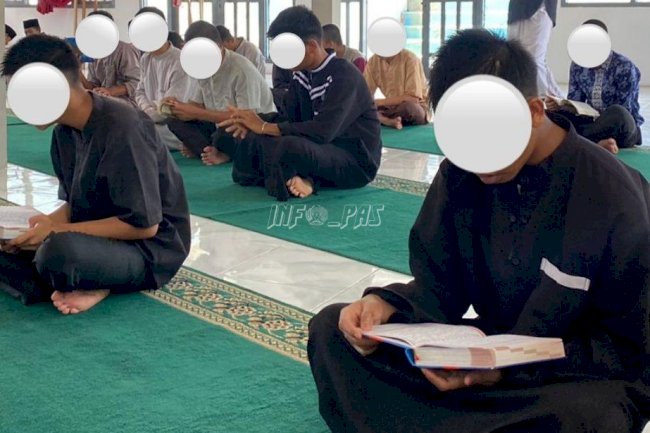 Bina Mental dan Spiritual Anak Binaan, LPKA Muara Bulian Gelar Pengajian