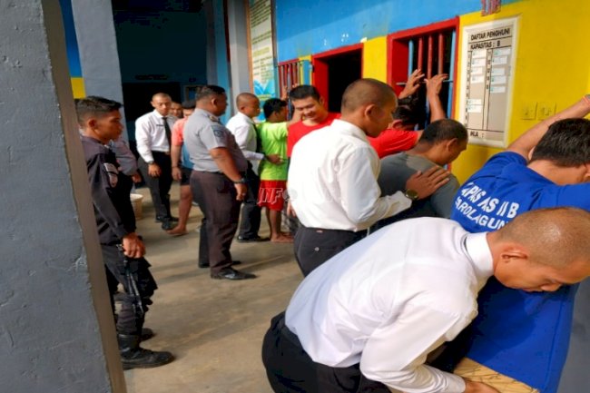 Lapas Sarolangun Laksanakan Penggeledahan Blok Hunian, Komitmen Jaga Stabilitas Keamanan