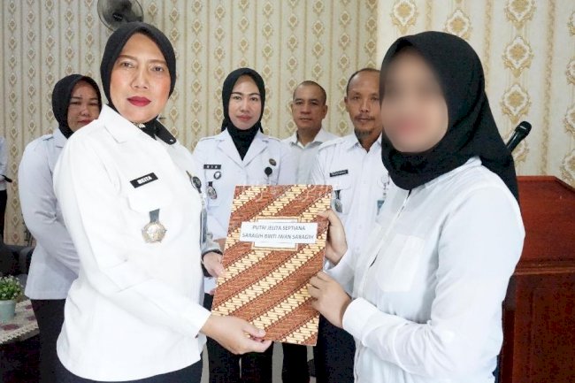 Satu Anak Binaan Lapas Perempuan Jambi Terima PMP Khusus HAN