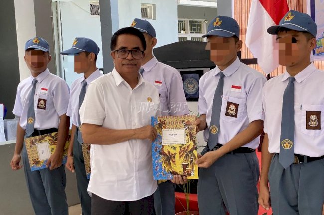9 Anak Binaan LPKA Palu Terima Ijazah Kesetaraan