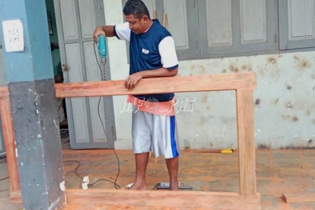 Warga Binaan Rutan Ambon Sulap Limbah Jadi Produk Bernilai Guna