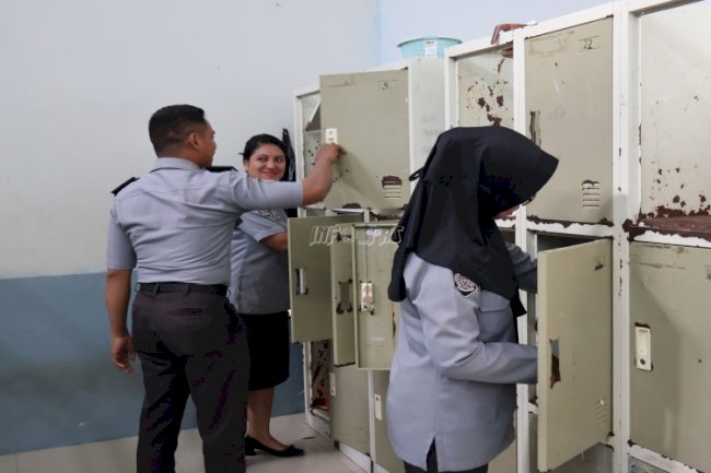 LPKA Ambon Lakukan Penggeledahan dan Pemeriksaan Kebersihan Anak Binaan