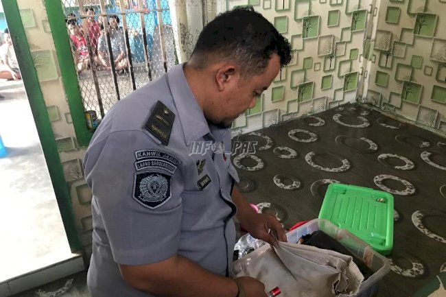 Penggeledahan Siang Hari, Lapas Sarolangun Perkuat Deteksi Dini Gangguan Kamtib