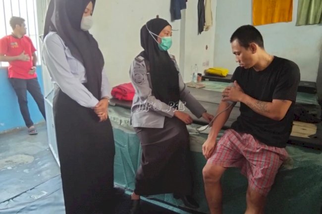 Jemput Bola, Lapas Narkotika Muara Sabak Sisir Blok Hunian Periksa Kesehatan