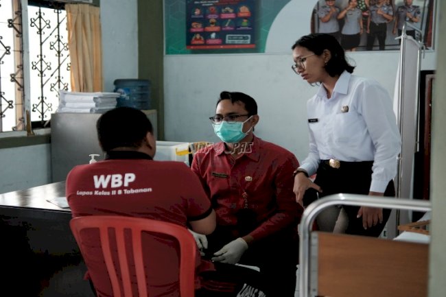 Optimalkan Layanan Kesehatan, Lapas Tabanan Gelar Pemeriksaan Gigi bagi Warga Binaan