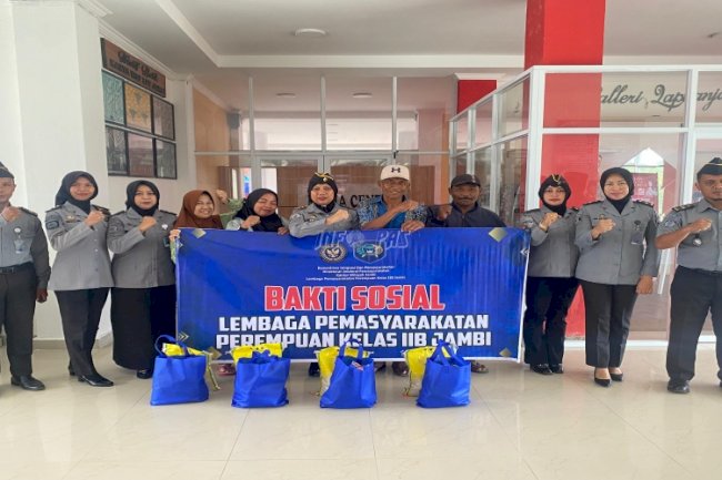 Lapas Perempuan Jambi Bagikan Sembako bagi Warga Sekitar Lapas