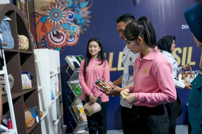 Produk Kreatif Warga Binaan Lapas Cibinong Ramaikan Kick Off Sebasah