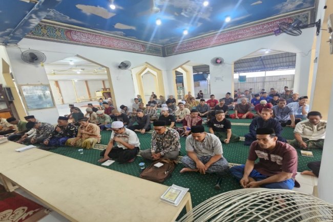 Lantunan Zikir dan Tahlil Menggema di Masjid At-Taubah Lapas Kuala Tungkal
