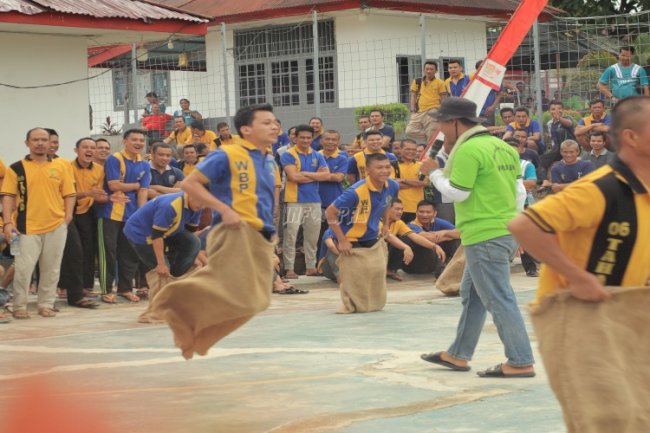 Semarakkan HUT Ke-80 RI, Pekan Olahraga Warga Binaan Lapas Muara Bungo Resmi Dibuka