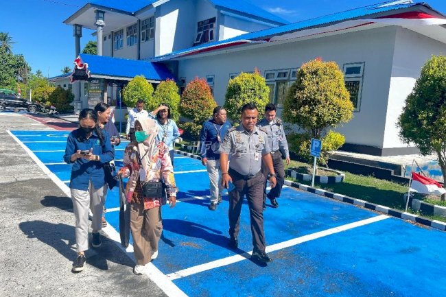 Fasilitasi Kunjungan BPS, Lapas Namlea Dukung Sensus Ekonomi 2026