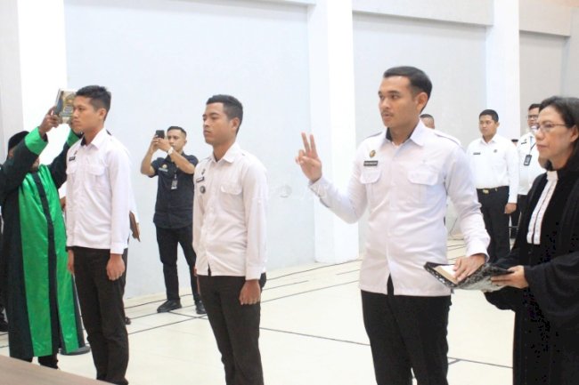 Kakanwil Ditjenpas Maluku Lantik Alumni Poltekpin sebagai JFT PKP