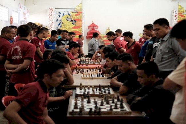 Keseruan Tanpa Sekat, Petugas dan Warga Binaan Lapas Tabanan Semarakan HUT Ke-80 RI 