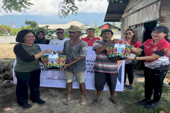 Jelang Hari Kemerdekaan, Lapas Perempuan Palu Bantu Masyarakat lewat Bakti Sosial