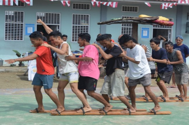 Beragam Lomba dan Gelak Tawa Semarakkan Lomba Tradisional di Lapas Muara Tebo